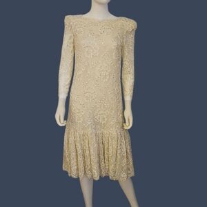 Vtg VICTORIA ROYAL Ltd 1960s Elegant Cream Beaded Lace Drop Waist Wedding Dress